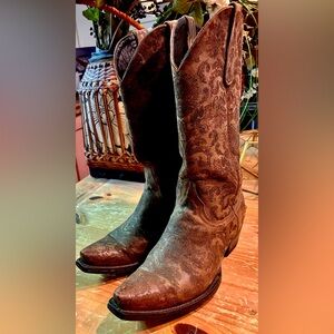Old Gringo Nadia Laser Etched Floral Pattern Handmade Leather Western Boots 8.5